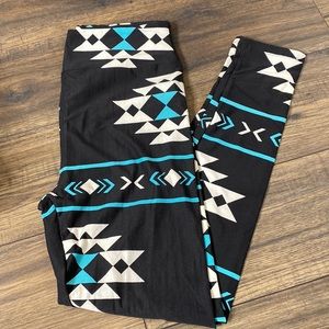 Brand new and never worn LuLaRoe OS leggings